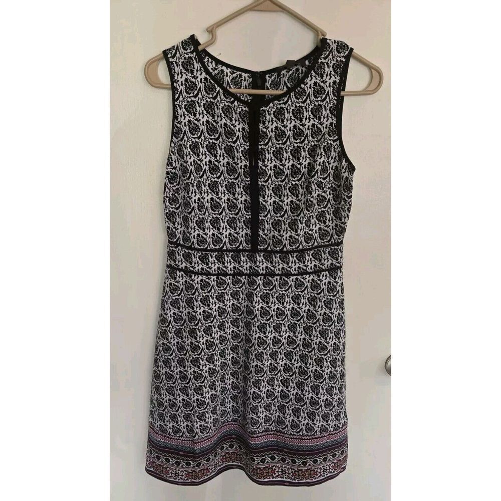NWT THE LIMITED Black And White With Athenian Boarder Fit & Flare Dress Size XS